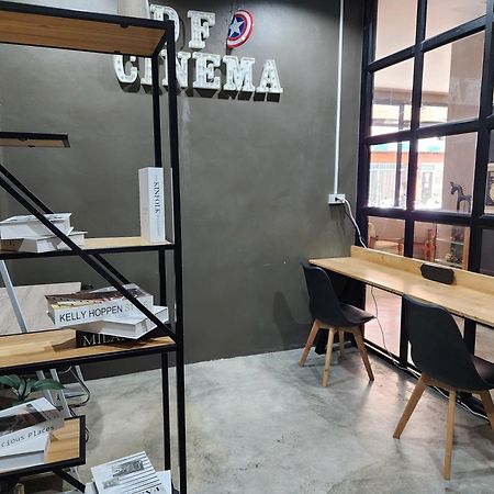 Hostel Dfeel House Patong Exterior foto