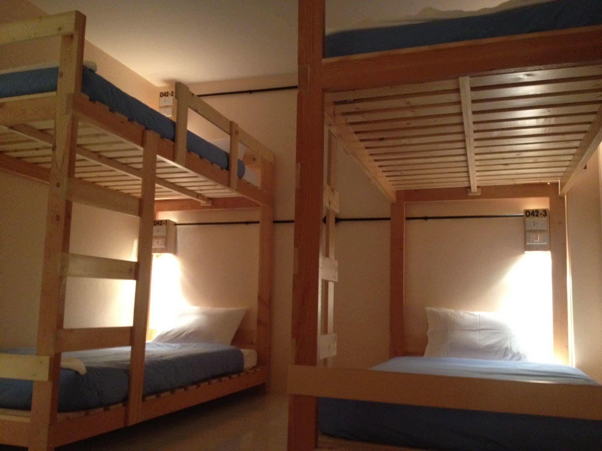 Hostel Dfeel House Patong Exterior foto